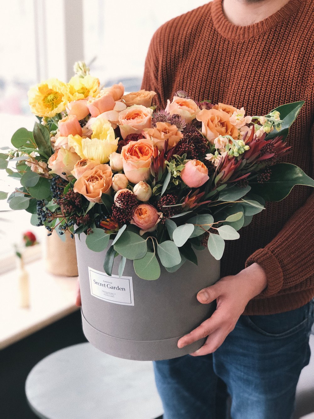 Visa kärlek genom blomleverans i Stockholm